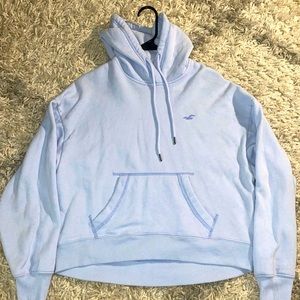 Small Hollister semi cropped hoodie